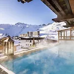 Les Campanules By Les Etincelles 4*