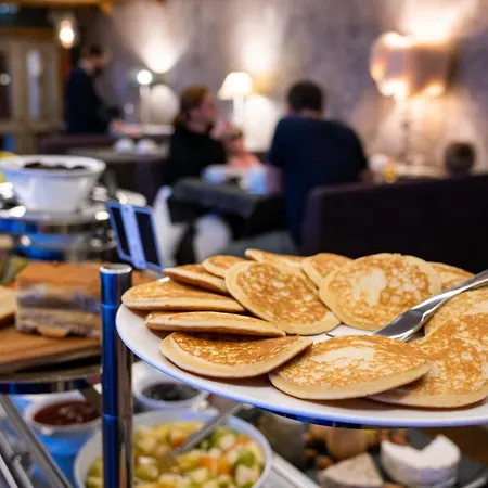 Les Campanules By Les Etincelles Hotell 4*
