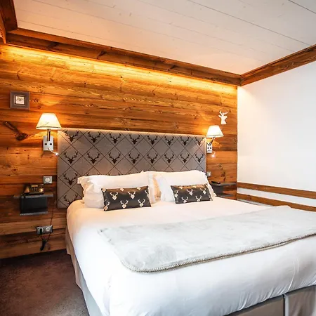 Hotell Les Campanules By Les Etincelles 4*