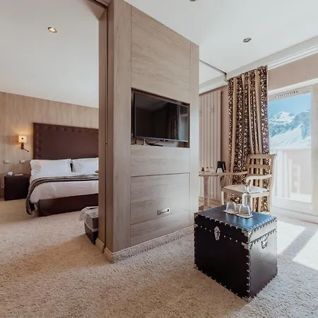 Les Campanules By Les Etincelles Hotell 4*